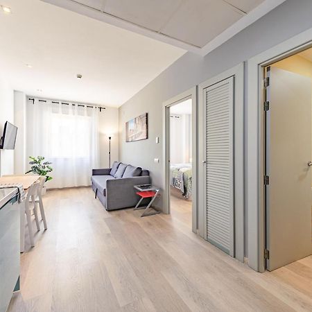 Apartment With Free Parking And Pool Bormujos Exteriér fotografie